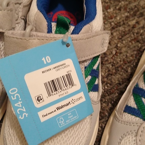 2 pair Wonder Nation shoes size 10 - Picture 3 of 4